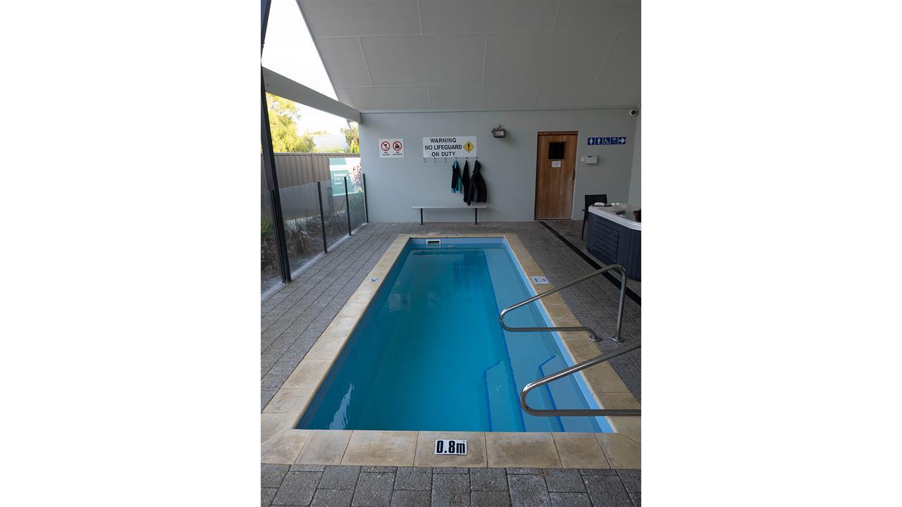 Fortytwo - Oceanside Retreat บัสเซลตัน ภายนอก รูปภาพ