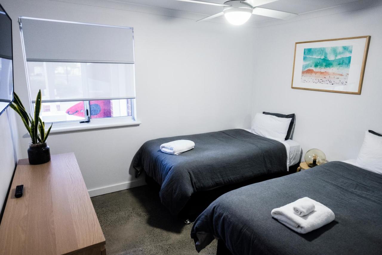 Fortytwo - Oceanside Retreat บัสเซลตัน ภายนอก รูปภาพ